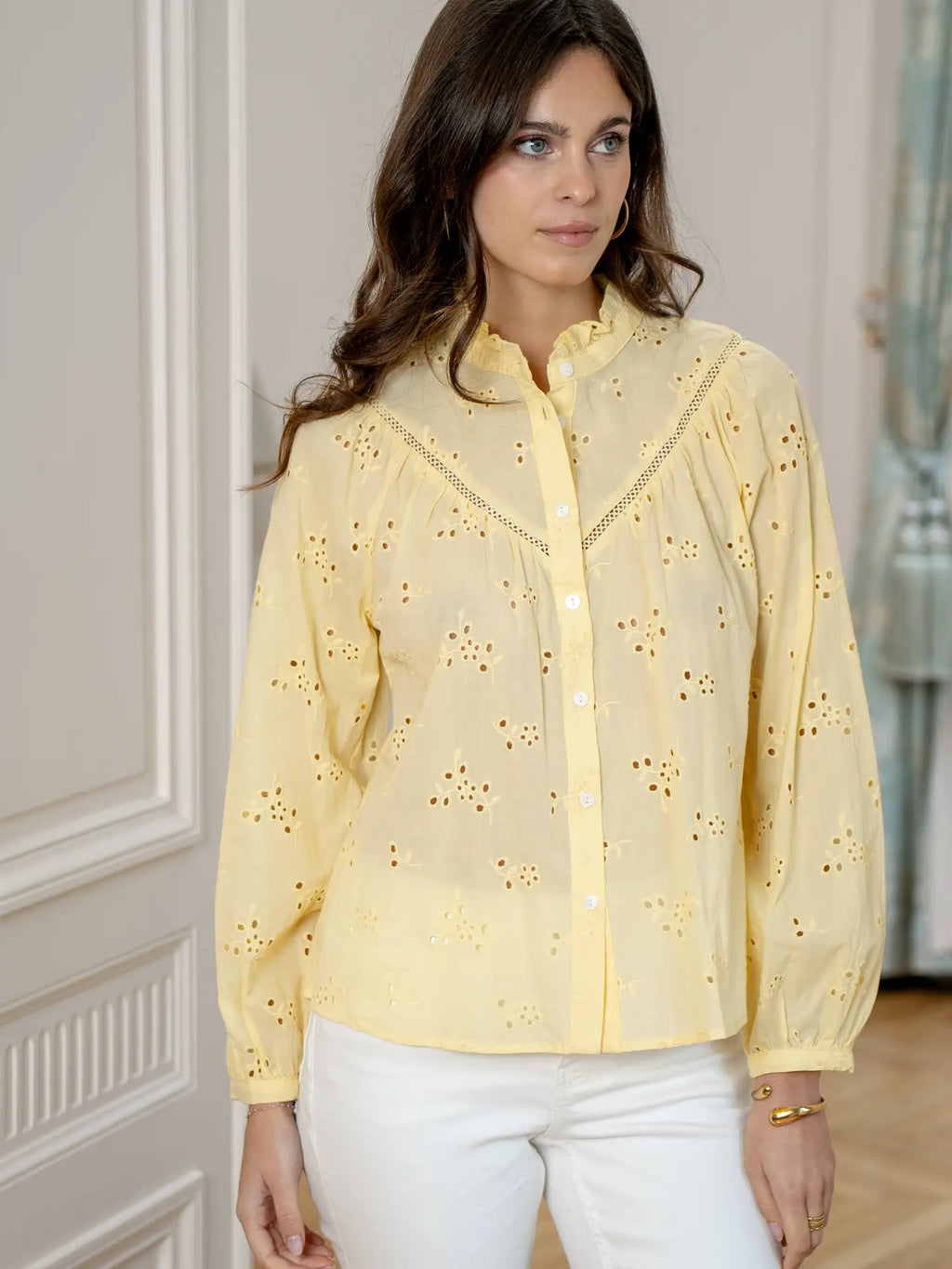 English Embroidery Blouse in Lemon
