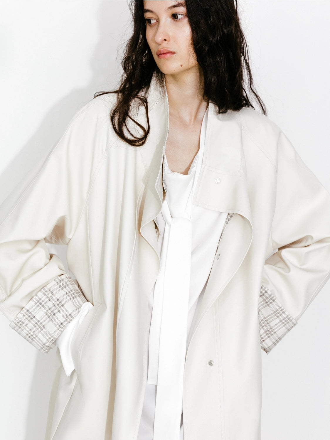 Funnel Neck Colorblock Cuff Trench Coat in Cream