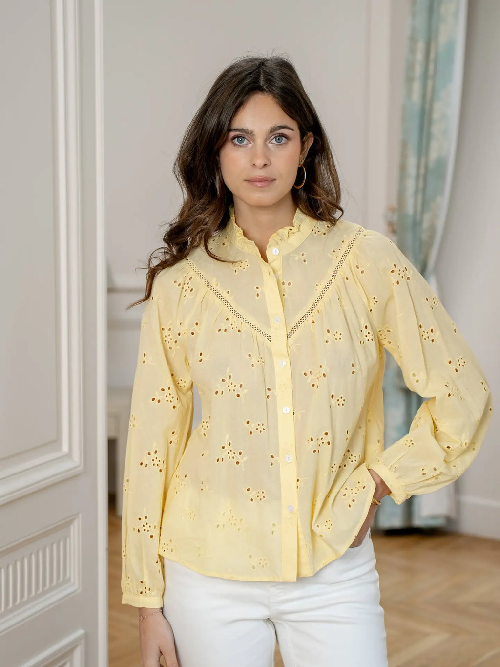 English Embroidery Blouse in Lemon